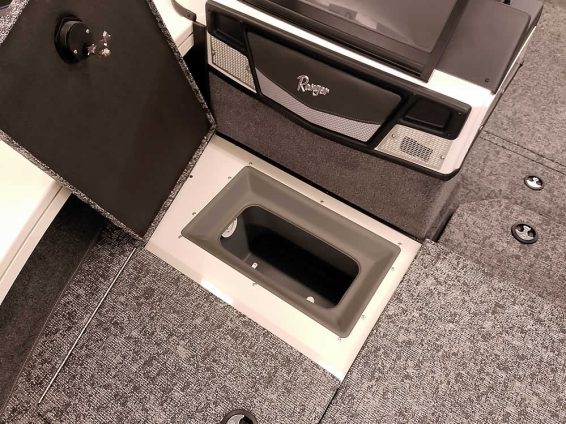 2026-Ranger-VX1888-WT-Mercury-200-4S-wht-14