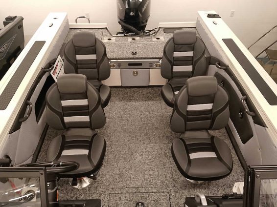 2026-Ranger-VX1888-WT-Mercury-200-4S-wht-18