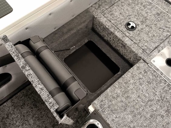 2026-Ranger-VX1888-WT-Mercury-200-4S-wht-34