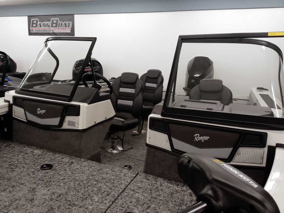 2026-Ranger-VX1888-WT-Mercury-200-4S-wht-7