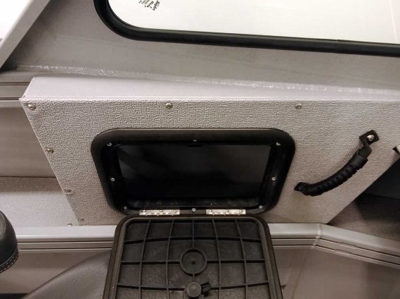 2026-Smoker-Craft-Phantom-20-OS-Mercury-200-XS4S-blk-16a