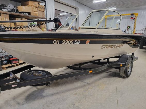 2002 Crestliner 1600 Super Hawk - Johnson 88 SPL