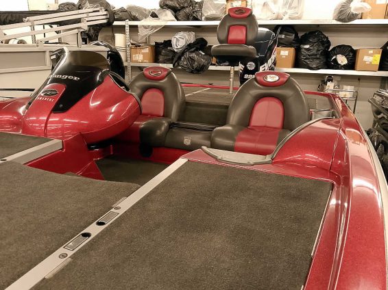 2005-Ranger-Z20-SC-Evinrude-225Ho-9