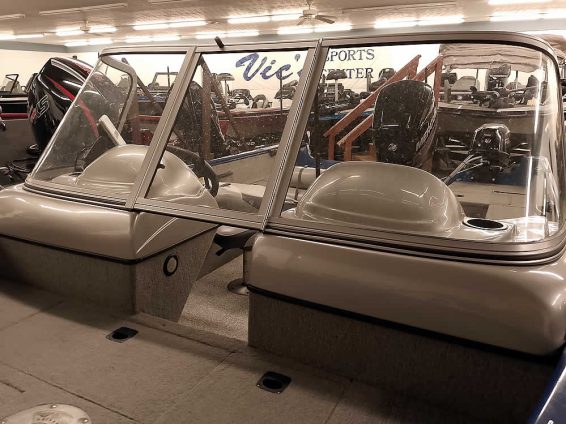 2013-Tracker-ProGuide-V16-Mercury-115-4S-10