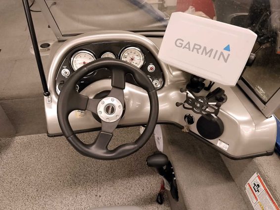 2013-Tracker-ProGuide-V16-Mercury-115-4S-26