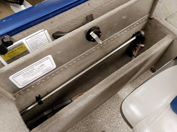 2013-Tracker-ProGuide-V16-Mercury-115-4S-31