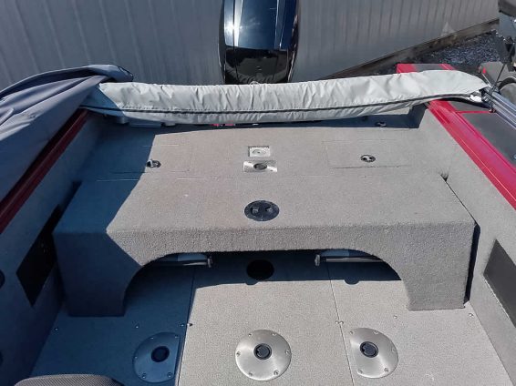 2018-Tracker-Targa-V18-WT-Mercury-150-4S-38