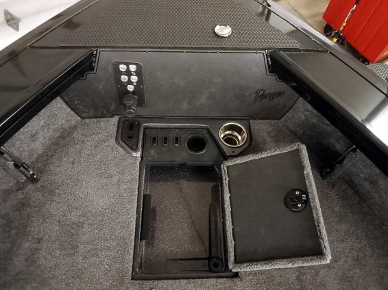 2026-Ranger-VX1988-WT-Mercury-200-XS4S-10