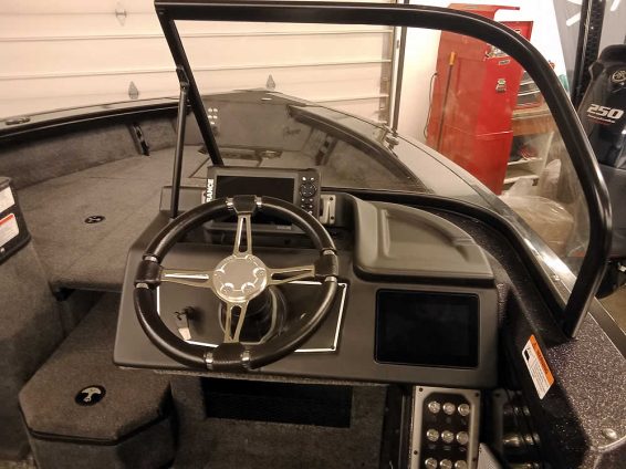 2026-Ranger-VX1988-WT-Mercury-200-XS4S-17