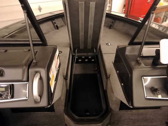 2026-Ranger-VX1988-WT-Mercury-200-XS4S-7