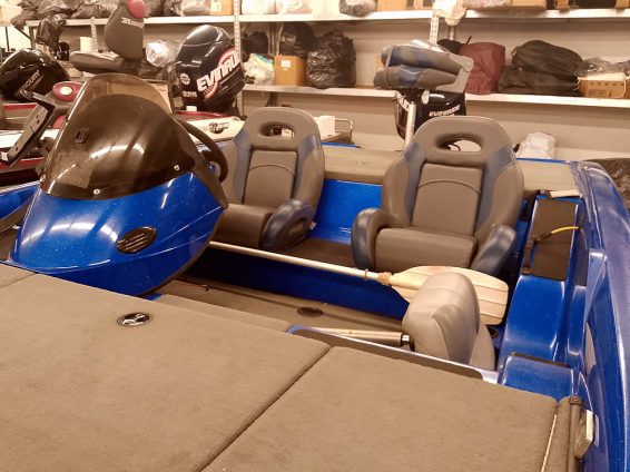 2006-Stratos-294-ProXL-Evinrude-175-Etec-10