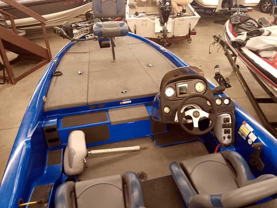 2006-Stratos-294-ProXL-Evinrude-175-Etec-13