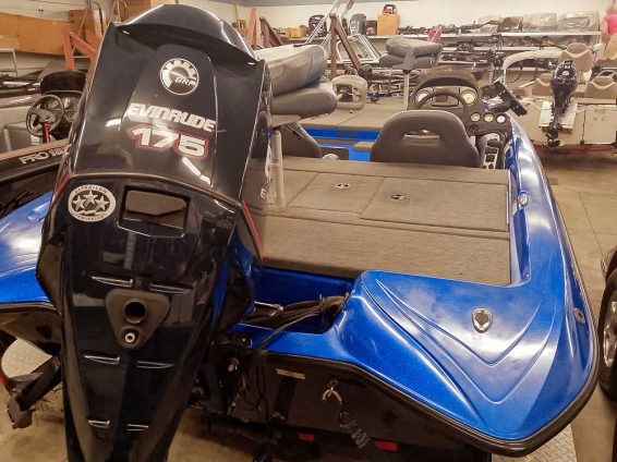 2006 Stratos 294 Pro XL - Evinrude 175 E-tec