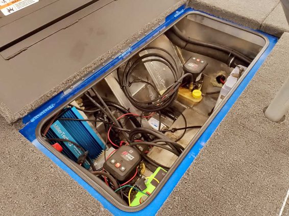 2021-Vexus-AVX1880-SC-Evinrude-115-Etec-32