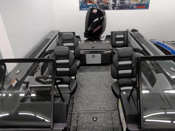 2026-Ranger-VX1888-WT-Mercury-225-XS4S-15