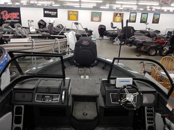 2026-Ranger-VX1888-WT-Mercury-225-XS4S-8