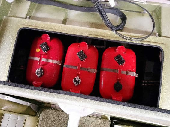 1978-Bomber-Hornet-2009-Evinrude-90-2S-30