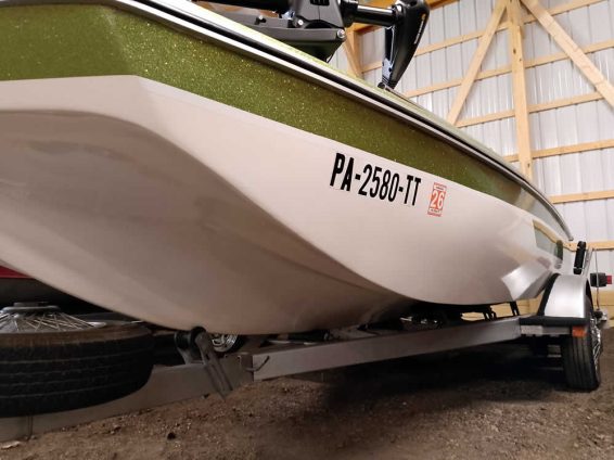 1978-Bomber-Hornet-2009-Evinrude-90-2S-6