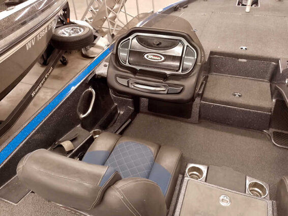 2015-Triton-19-TrX-DC-Mercury-225-Optimax-22