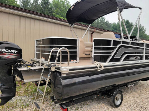 2017 Ranger Reata RP200F Pontoon - Mercury 60 Four Stroke