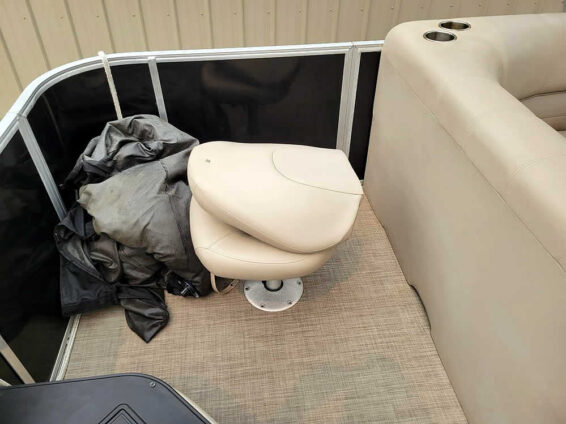 2017-Ranger-Reata-RP200F-Pontoon-8a