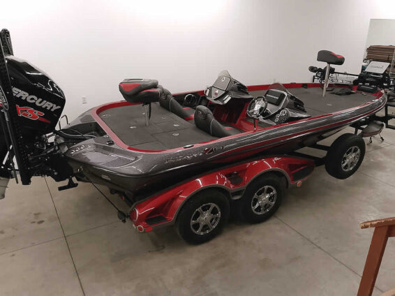 2017-Ranger-Z519-DC-Mercury-225-Opti-2S-44