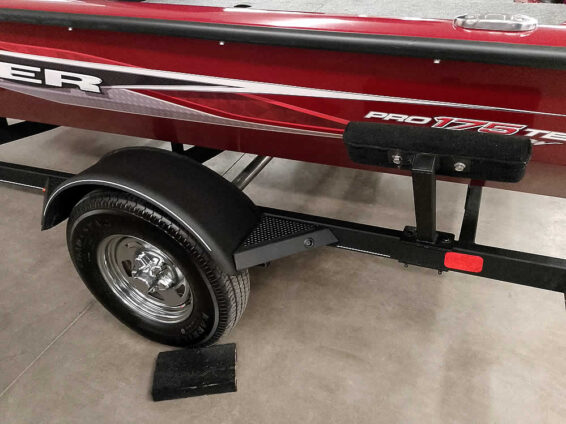 2023-Tracker-ProTeam-175-Mercury-20-4S-11