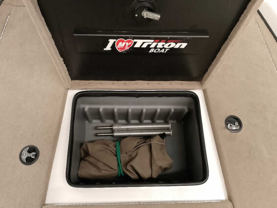 2002-Triton-Tr185-2014-Mercury-175-Optimax-10